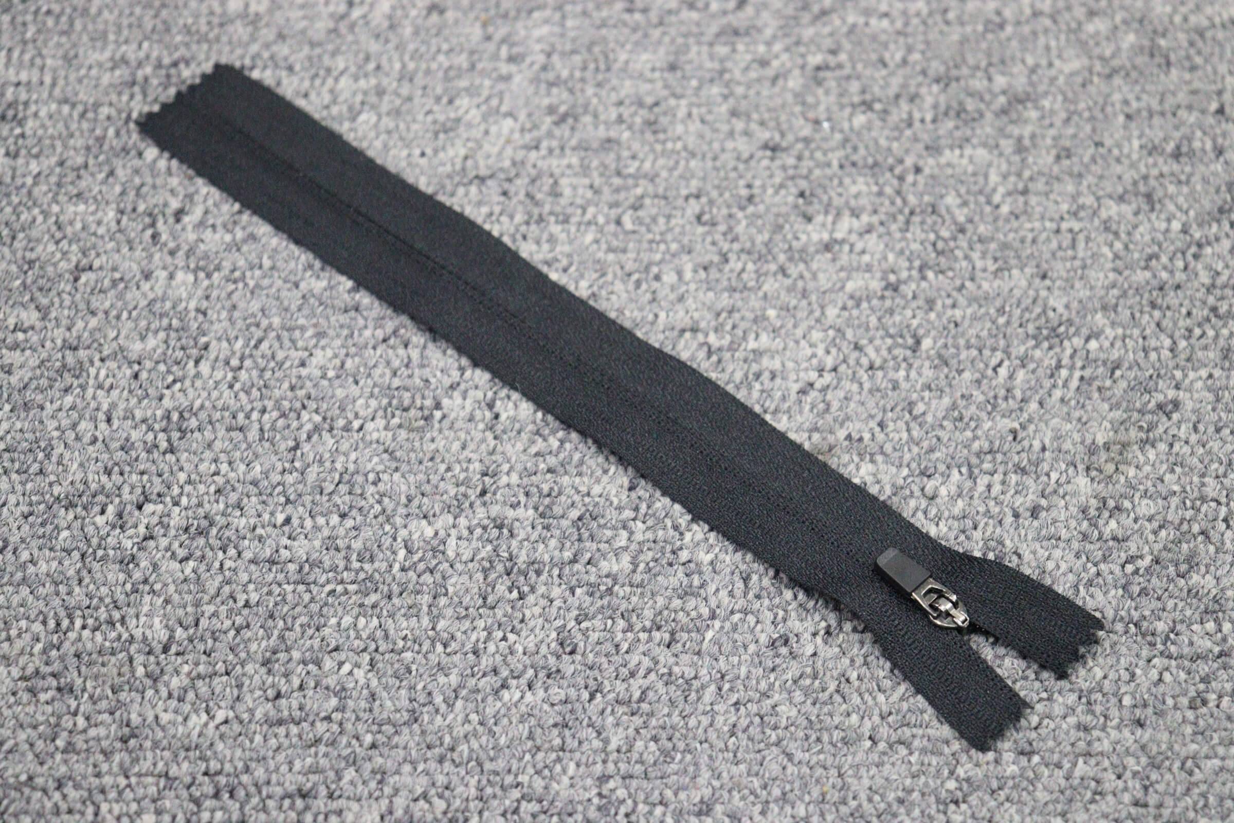 4UZIP #3 Nylon Closed-End Zipper