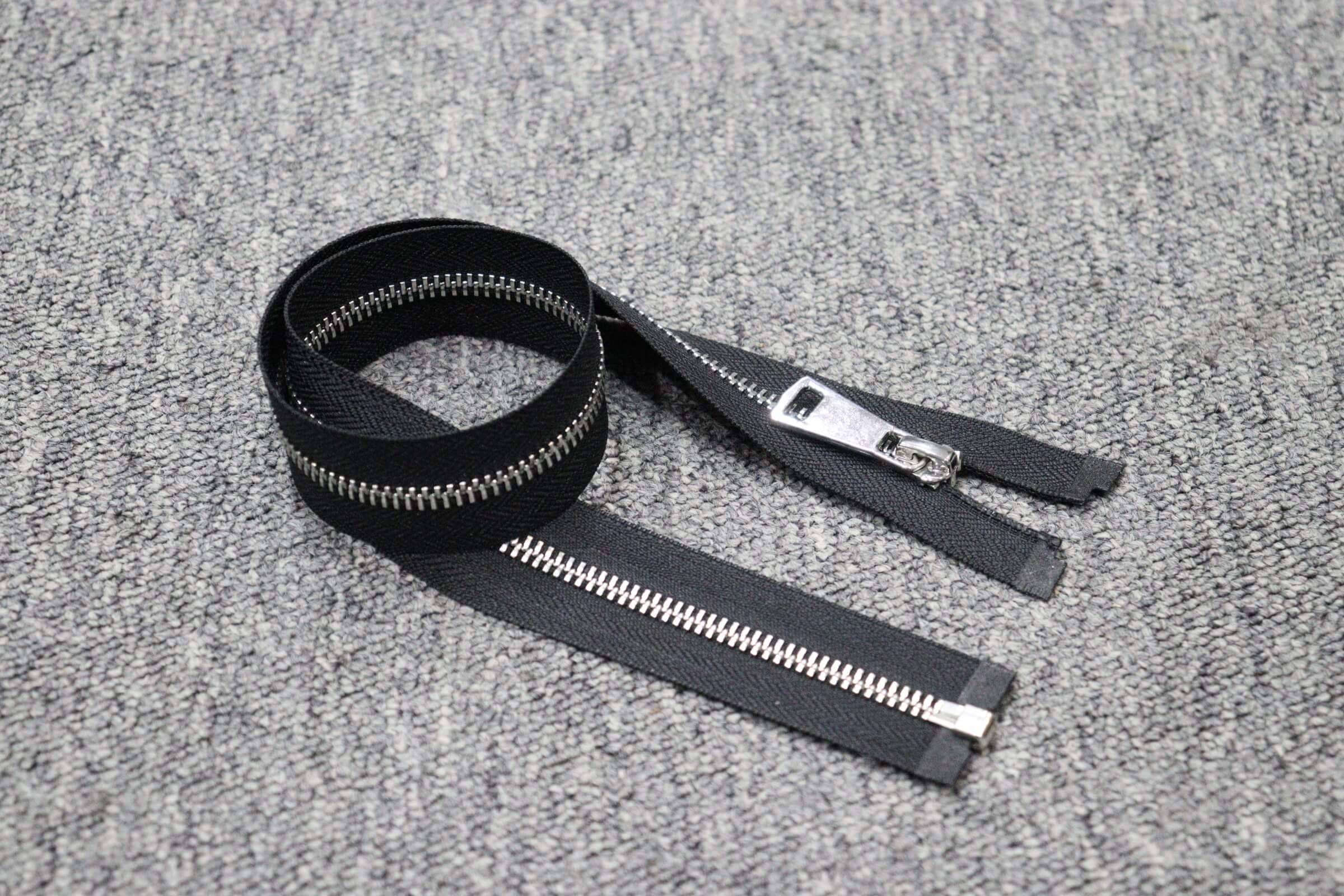 4UZIP #5 Metal Open-End Zipper