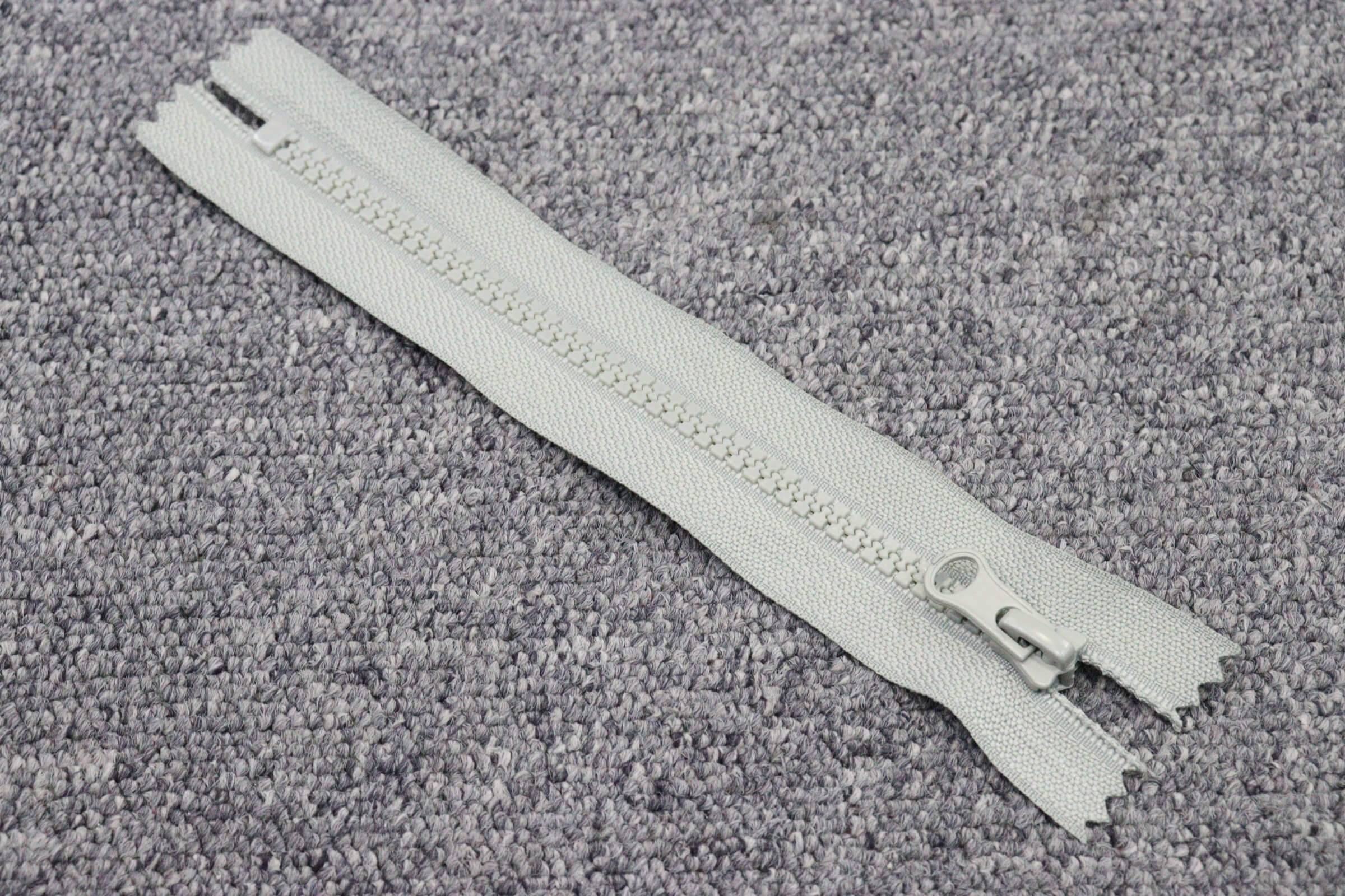 4UZIP #5 Plastic Closed-End Zipper