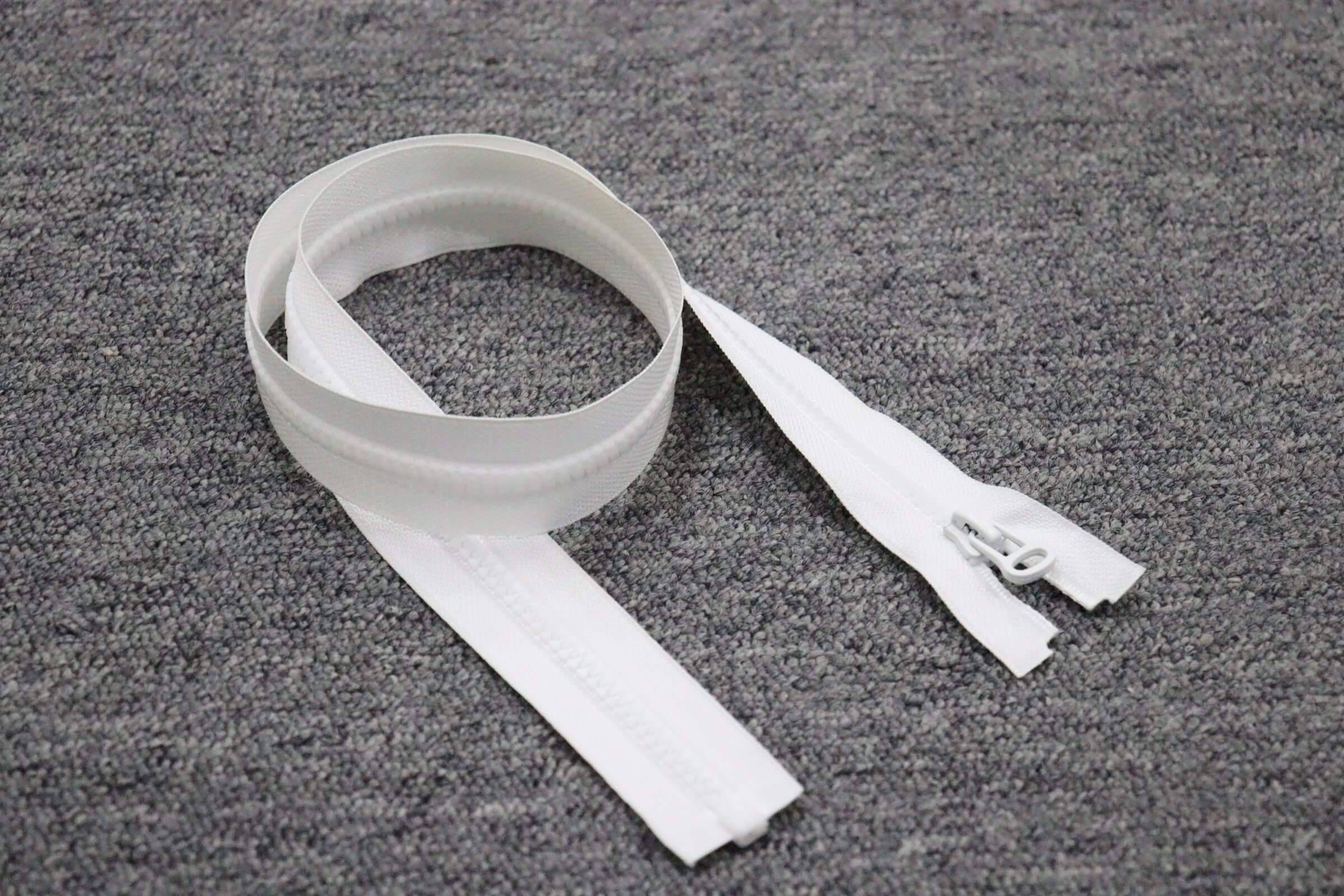 4UZIP #5 Plastic Open End Zipper