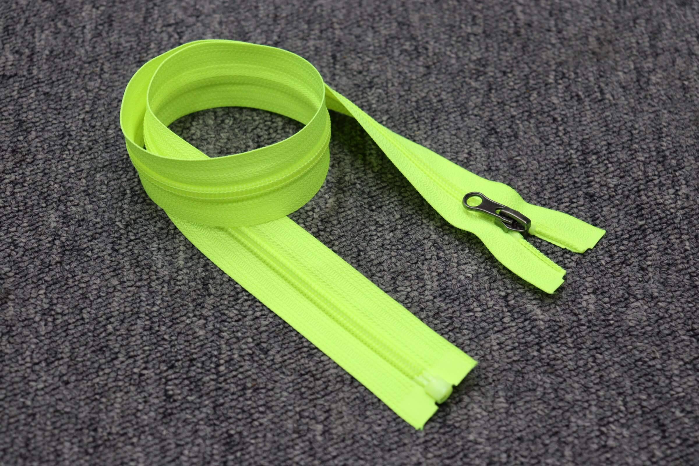 4UZIP #5 Nylon Open End Zipper